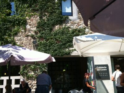 Cafeteria and tapas bar: CENTRE CÍVIC